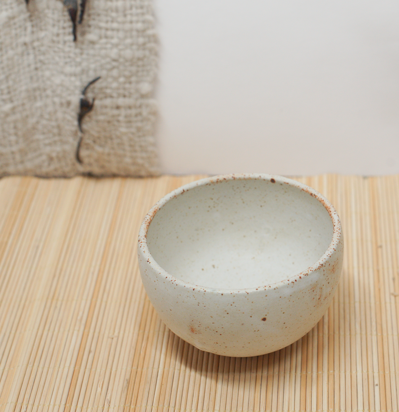 Tea Bowl / Cup - White