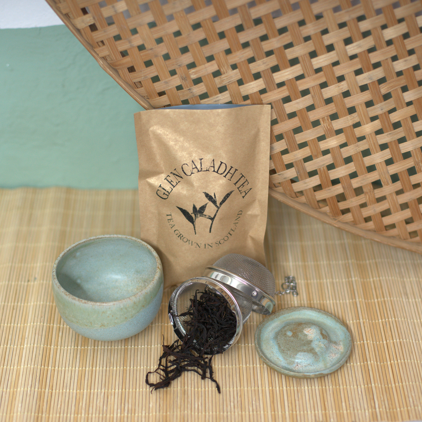 Glen Caladh Tea, Tea Bowl, Strainer & Dish - Sea Green